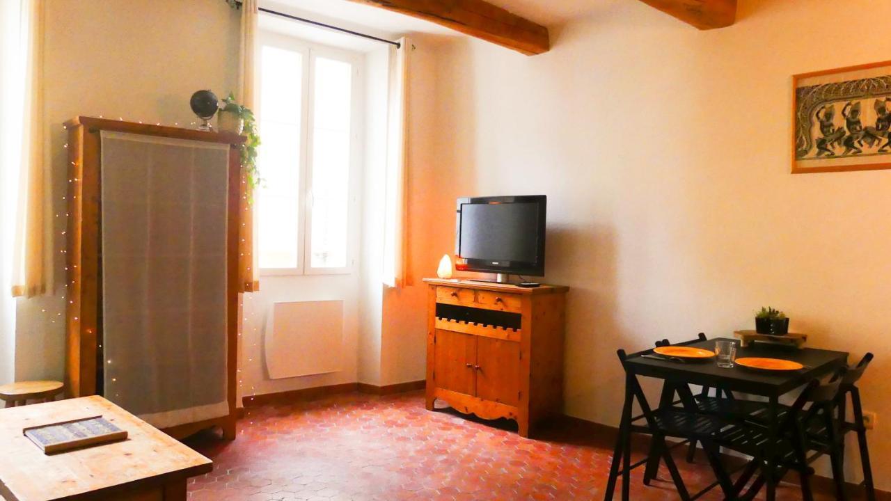Studio Lironsd'Elle - Coeur Du Village Gréoux-les-Bains Eksteriør billede